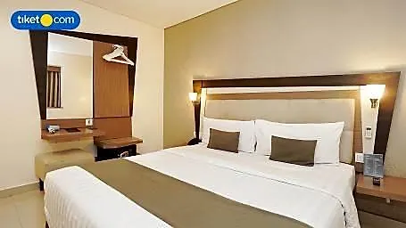 Neo - Kuta, Jelantik 3*