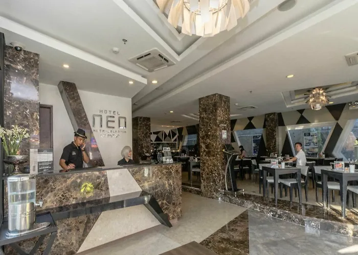 Neo - Kuta, Jelantik